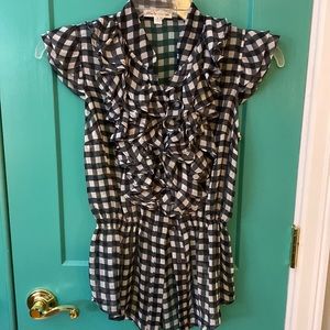 Free Generation Buffalo Plaid top. 🤍🖤